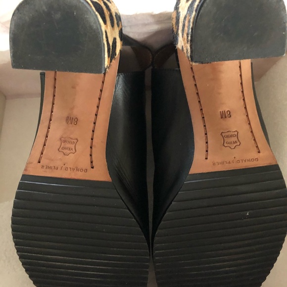 Donald Pliner! 😱😱 - Picture 6 of 8